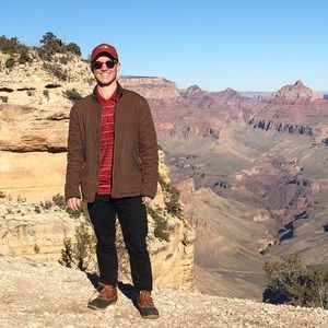 Meet your Posher, Stewart